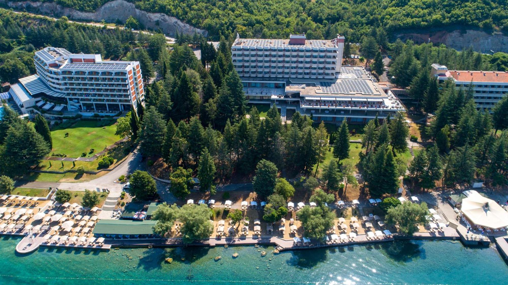 Hotel Metropol - Metropol Lake Resort Lagadin Exterior photo