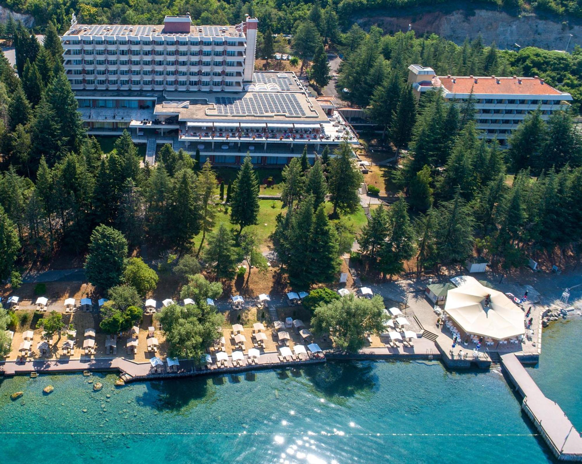 Hotel Metropol - Metropol Lake Resort Lagadin Exterior photo